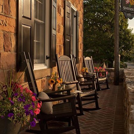 Historic Smithton Inn Ephrata Exterior photo